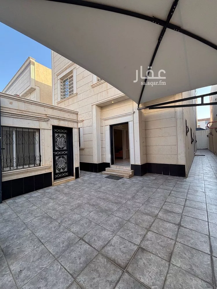 فيلا للبيع في شارع رقم 235, حي الملقا, مدينة الرياض, منطقة الرياض 8