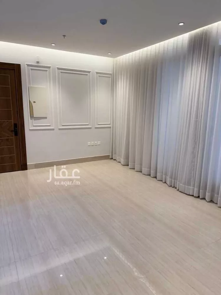 شقة للإيجار في شارع الامير مقرن بن عبدالعزيز, حي مغرزات, مدينة الرياض, منطقة الرياض 6