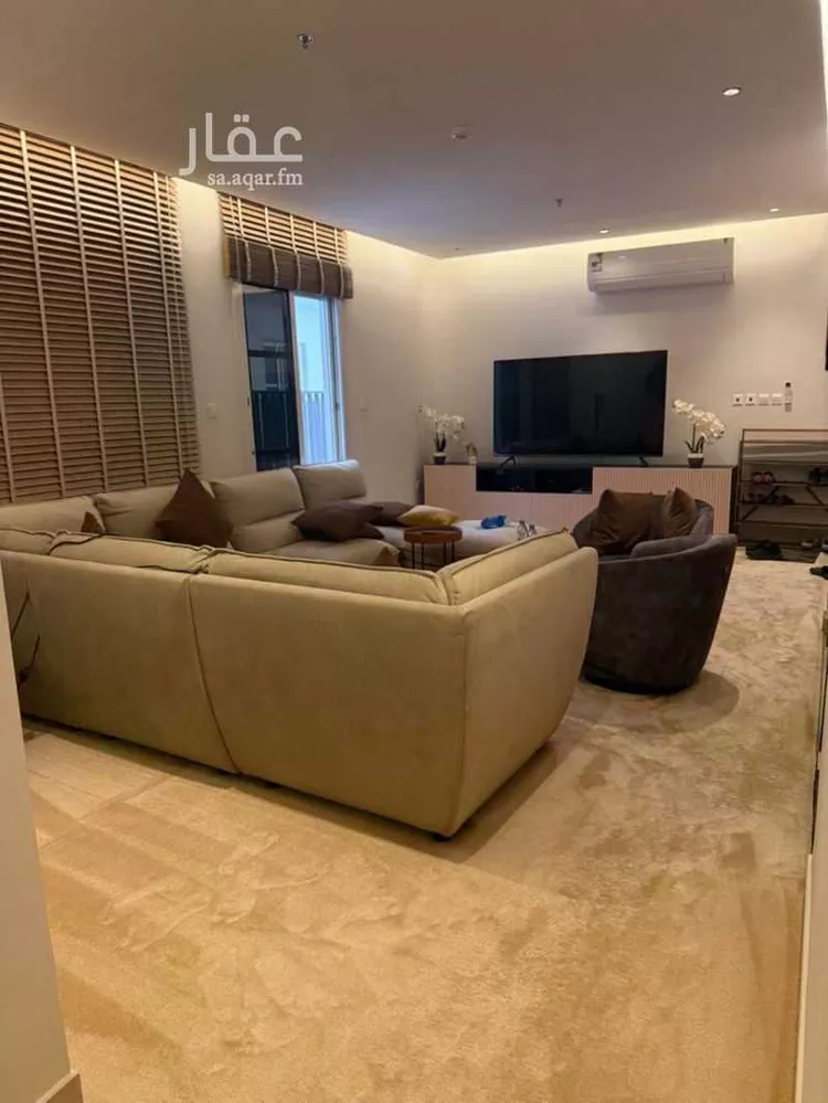 شقة للبيع في شارع الأمير مقرن بن عبدالعزيز, حي مغرزات, مدينة الرياض, منطقة الرياض صورة 3