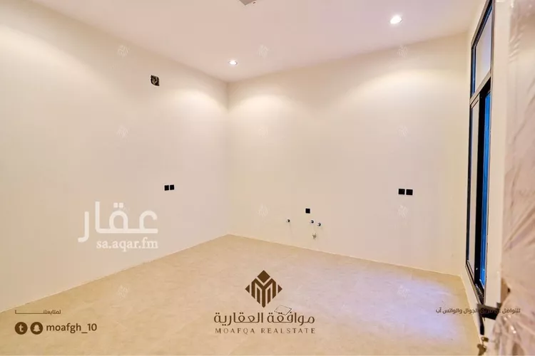 فيلا للبيع في شارع عبدالله النحوي, حي المهدية, مدينة الرياض, منطقة الرياض صورة 3