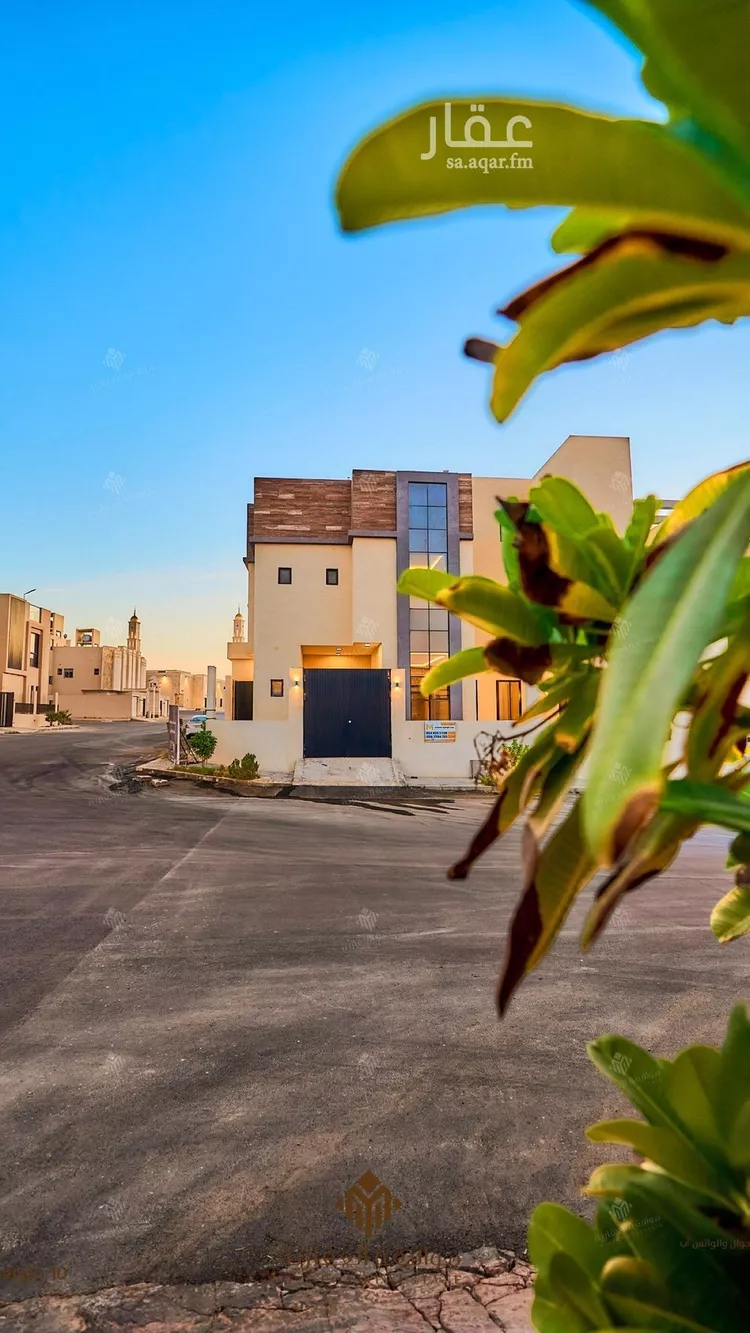 فيلا للبيع في شارع تقى الدين التميمى, حي المهدية, مدينة الرياض, منطقة الرياض صورة 4
