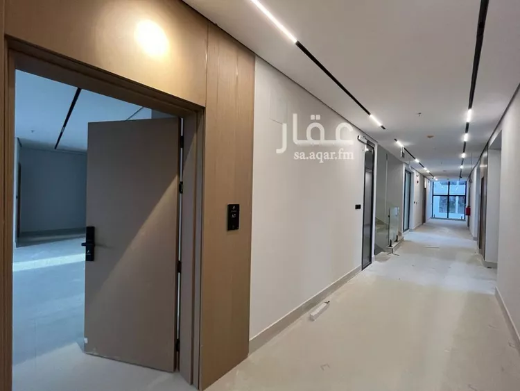 شقة للبيع في شارع أبي الحسن الأسفرائيني, حي المهدية, مدينة الرياض, منطقة الرياض 11