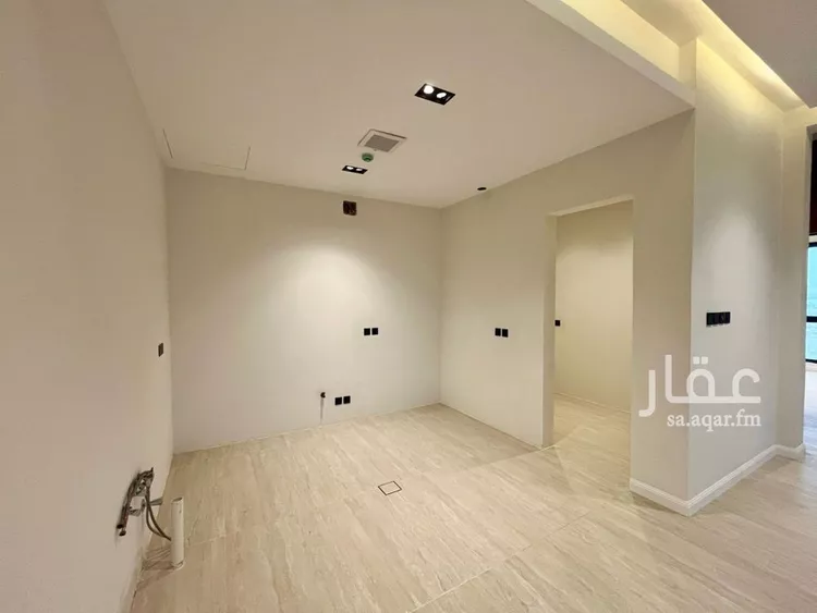 شقة للبيع في شارع عبدالرزاق السنهوري, حي المهدية, مدينة الرياض, منطقة الرياض 17