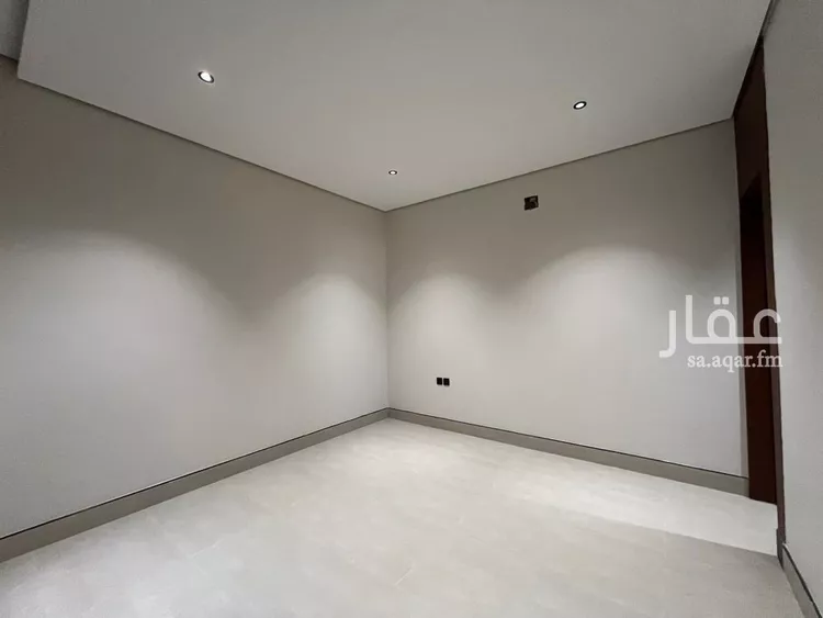 Apartment for Sale in Riyadh Al Mahdiyah 11