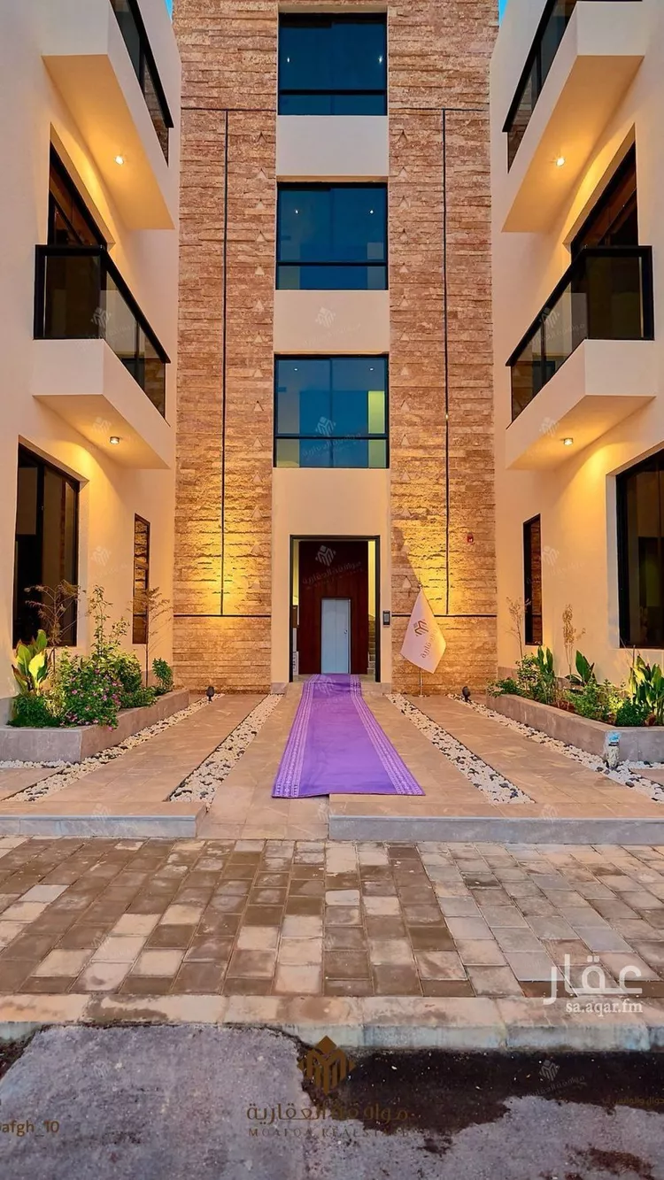 عمارة للبيع في شارع السيل الكبير, حي المهدية, مدينة الرياض, منطقة الرياض صورة 2