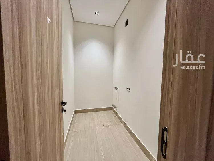 Building for Sale in Riyadh Al Mahdiyah 16