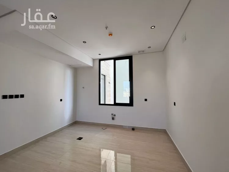 شقة للبيع في شارع عبداللطيف بن المبارك, حي المهدية, مدينة الرياض, منطقة الرياض 7