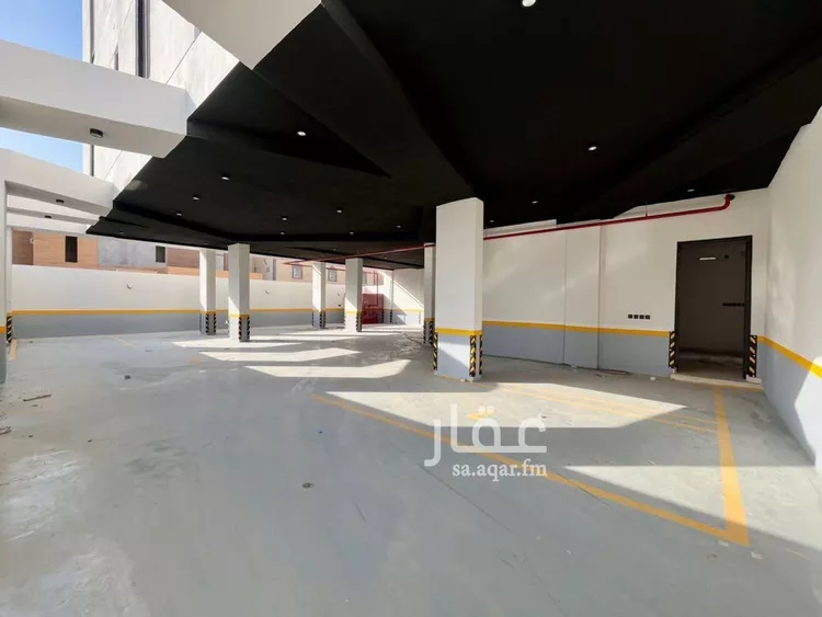 شقة للبيع في شارع عبداللطيف بن المبارك, حي المهدية, مدينة الرياض, منطقة الرياض 7