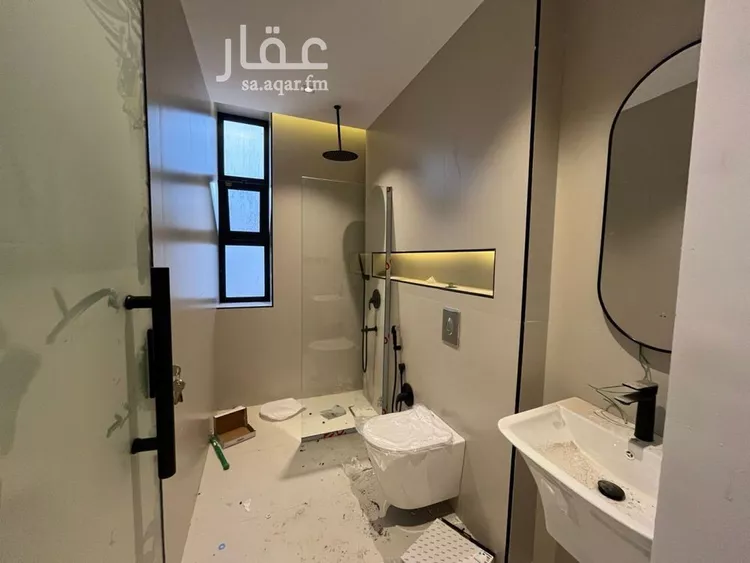 شقة للبيع في شارع أبي الحسن الأسفرائيني, حي المهدية, مدينة الرياض, منطقة الرياض 12
