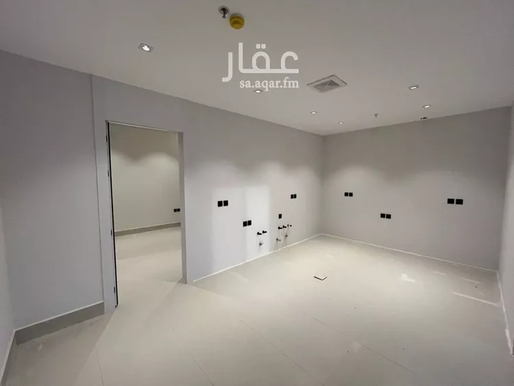 شقة للبيع في شارع أبي الحسن الأسفرائيني, حي المهدية, مدينة الرياض, منطقة الرياض 28