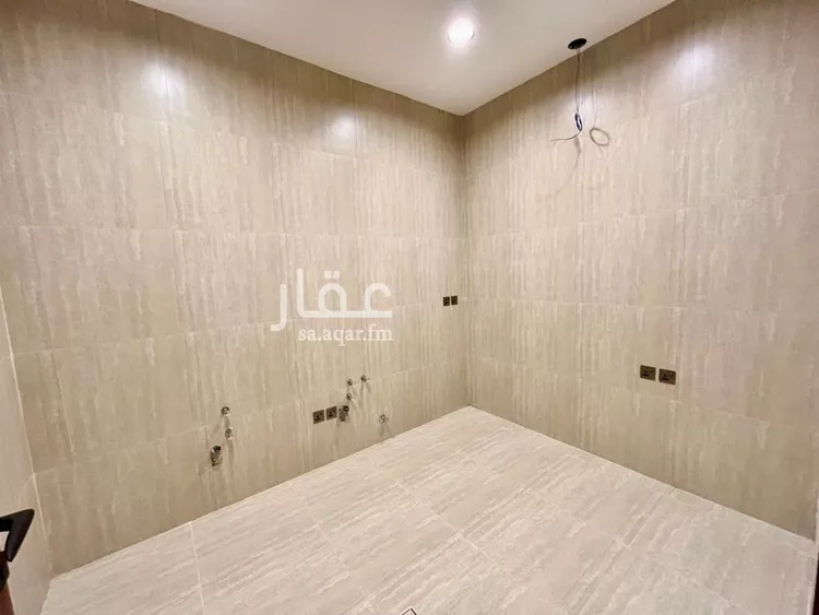 شقة للبيع في شارع الحافظ بن كثير, حي المهدية, مدينة الرياض, منطقة الرياض 18