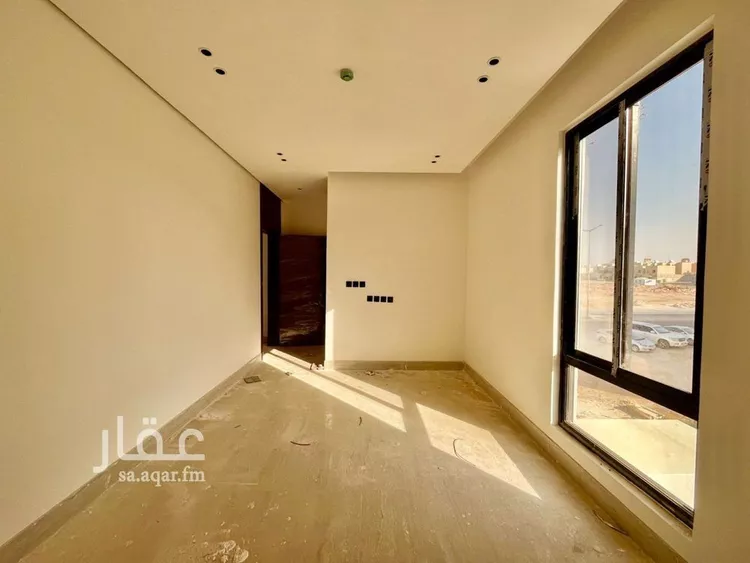 شقة للبيع في شارع عبداللطيف بن المبارك, حي المهدية, مدينة الرياض, منطقة الرياض 19