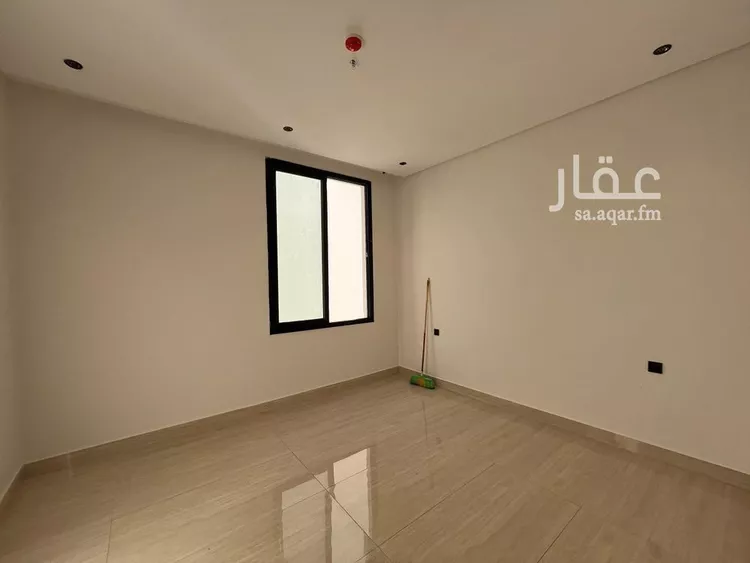 شقة للبيع في شارع عبداللطيف بن المبارك, حي المهدية, مدينة الرياض, منطقة الرياض 12