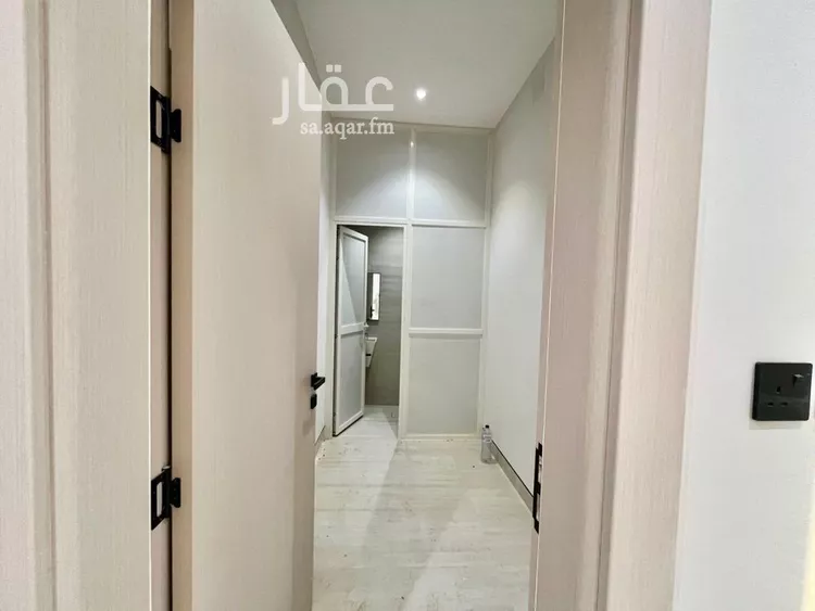 شقة للبيع في شارع عمر بن عبدالقادر مفتي, حي المهدية, مدينة الرياض, منطقة الرياض 19