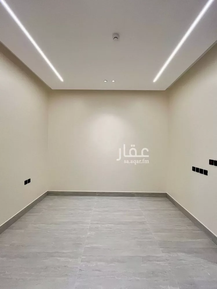 Apartment for Sale in Riyadh Al Mahdiyah 11
