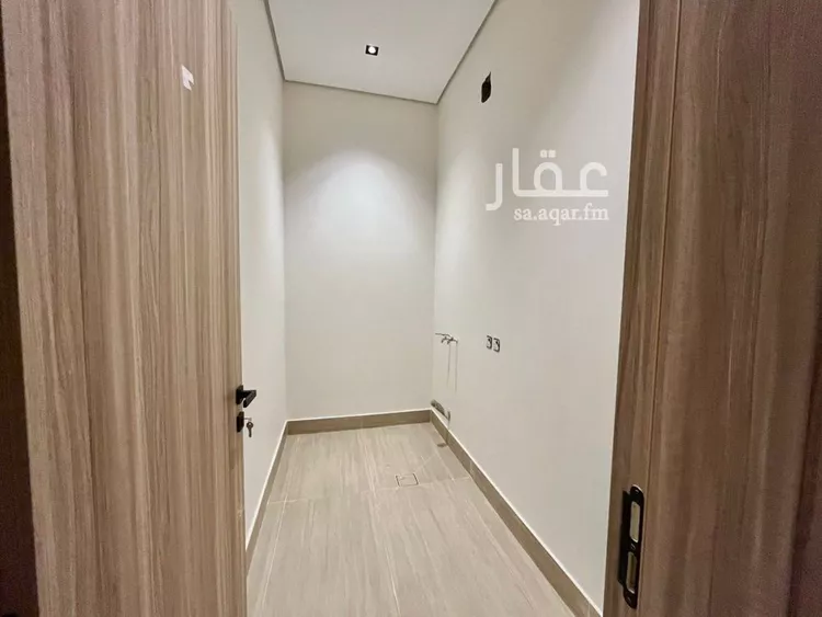 Building for Sale in Riyadh Al Mahdiyah 15