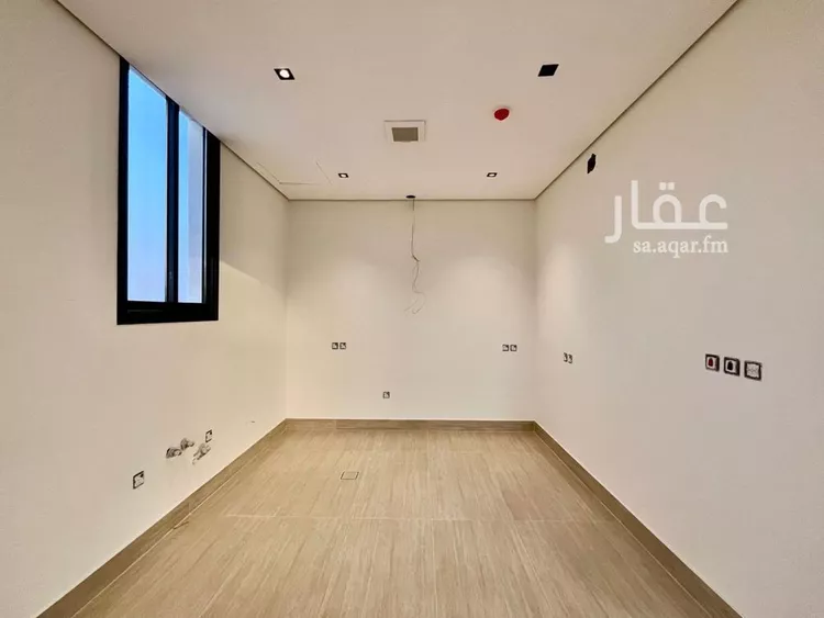Building for Sale in Riyadh Al Mahdiyah 11