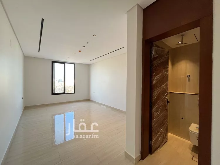 شقة للبيع في شارع عبداللطيف بن المبارك, حي المهدية, مدينة الرياض, منطقة الرياض صورة 3