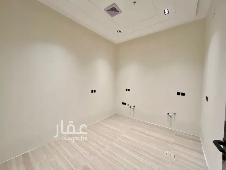 شقة للبيع في شارع الحافظ بن كثير, حي المهدية, مدينة الرياض, منطقة الرياض 11