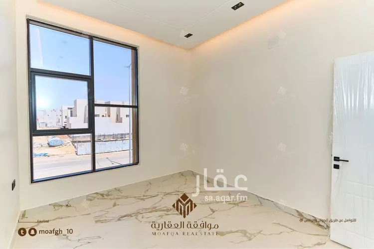 Building for Sale in Riyadh Al Mahdiyah 11