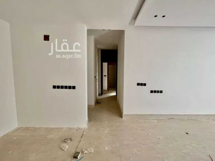 شقة للبيع في شارع عبداللطيف بن المبارك, حي المهدية, مدينة الرياض, منطقة الرياض 26