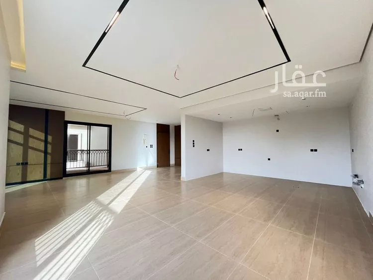 شقة للبيع في شارع أبي الحسن الأسفرائيني, حي المهدية, مدينة الرياض, منطقة الرياض 13