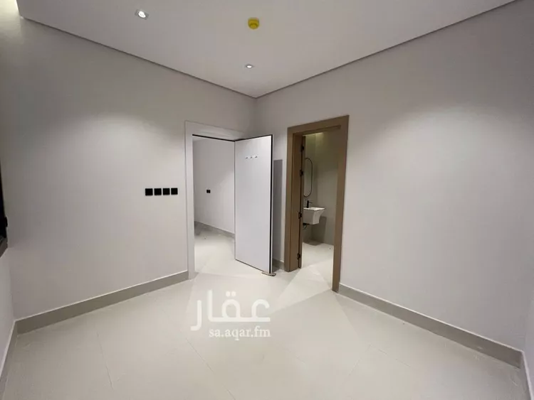 شقة للبيع في شارع أبي الحسن الأسفرائيني, حي المهدية, مدينة الرياض, منطقة الرياض 22