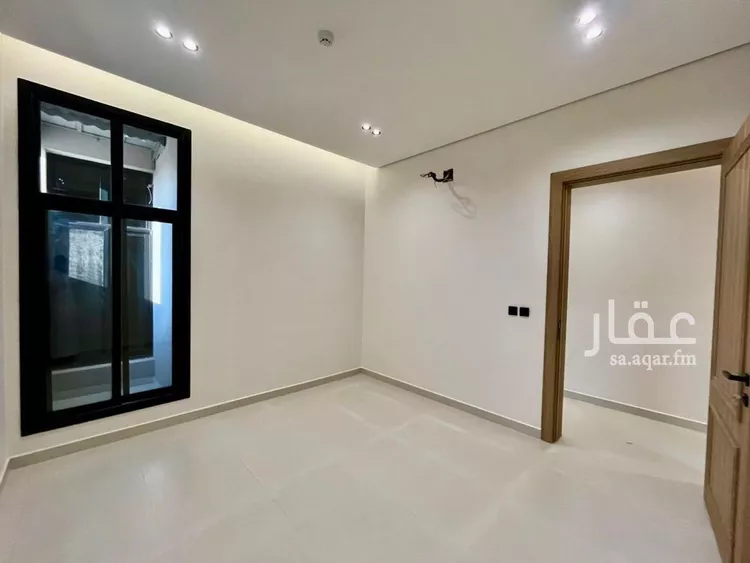 شقة للبيع في شارع أحمد بن محمد العتابي, حي المهدية, مدينة الرياض, منطقة الرياض 28