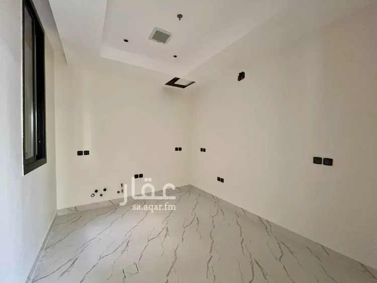 شقة للبيع في شارع عفيف الدين الثقفي, حي المهدية, مدينة الرياض, منطقة الرياض 18