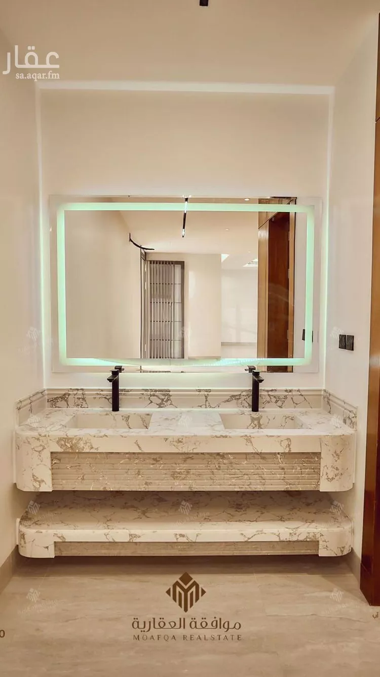 فيلا للبيع في شارع ابن صدقة الغرافي, حي المهدية, مدينة الرياض, منطقة الرياض صورة 2