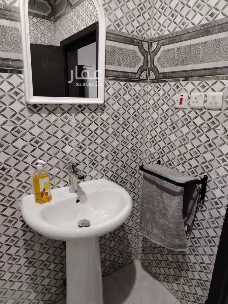 Room for Rent in Riyadh Ar Rawdah 22