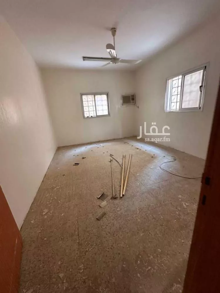Villa for Sale in Al Bukayriyah Ibn Khaldun 6