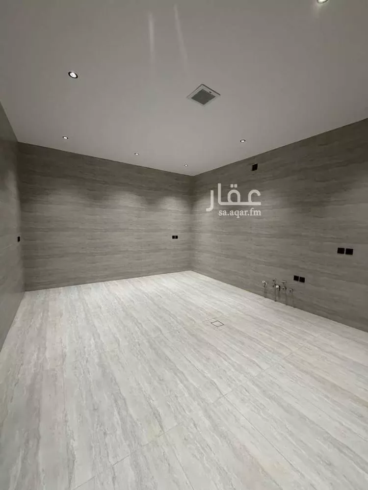 Villa for Sale in Riyadh Ar Rimal 7