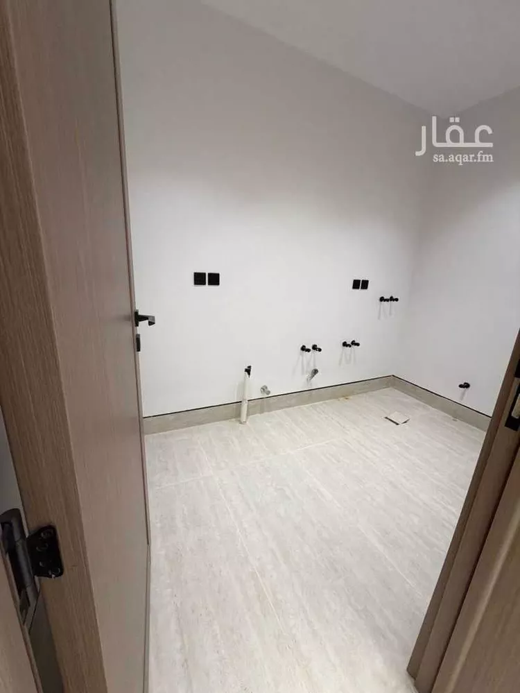 شقة للبيع في شارع الشيخ عبدالرحمن بن عبداللطيف, حي المنار, مدينة الرياض, منطقة الرياض صورة 5