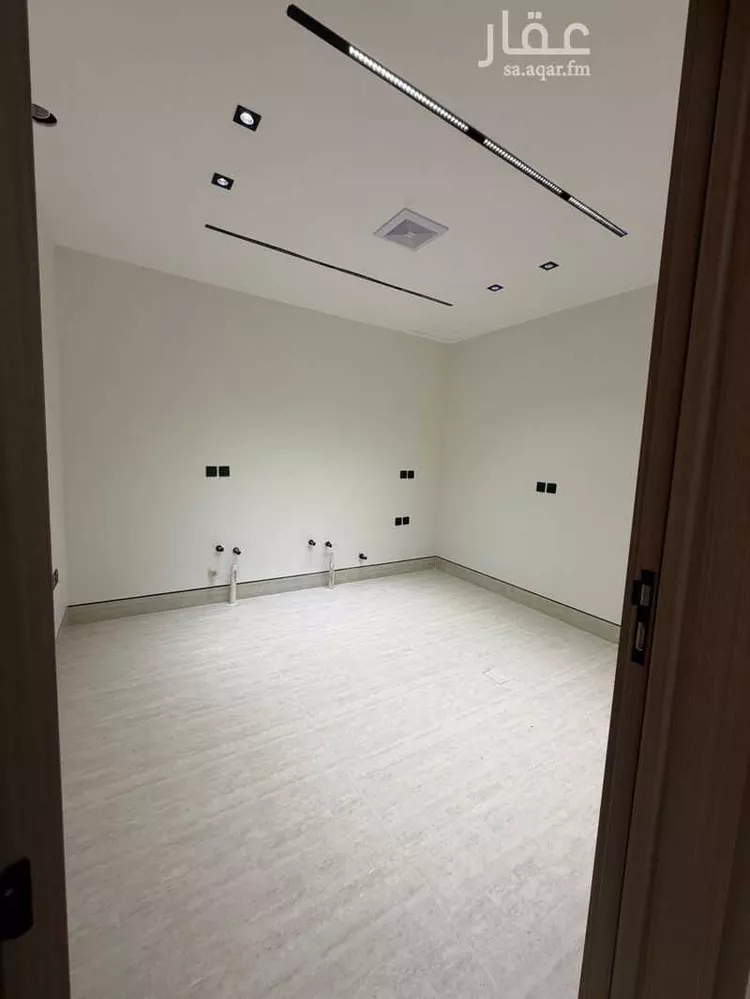 شقة للبيع في شارع عبدالرحمن بن زيدان, حي السلام, مدينة الرياض, منطقة الرياض صورة 2