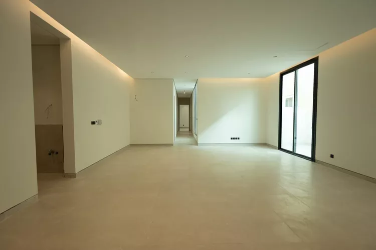 Floor for Sale in Riyadh Al Yasmin 2