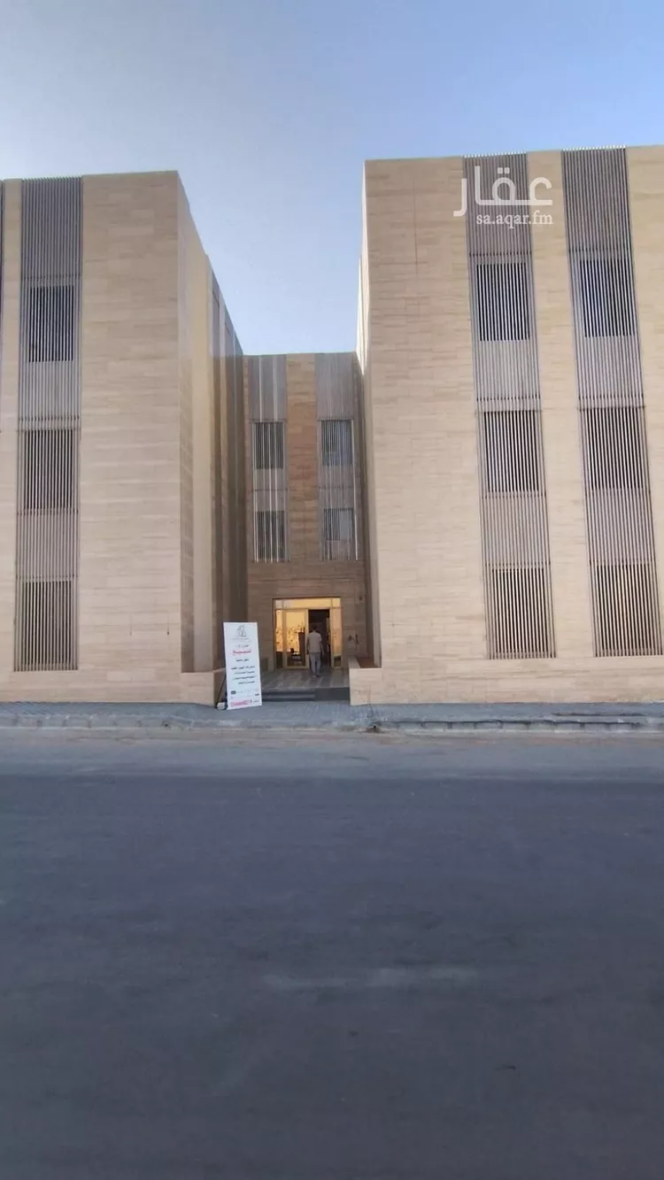 شقة للبيع في شارع أحمد بن عبيد البصري, حي المهدية, مدينة الرياض, منطقة الرياض