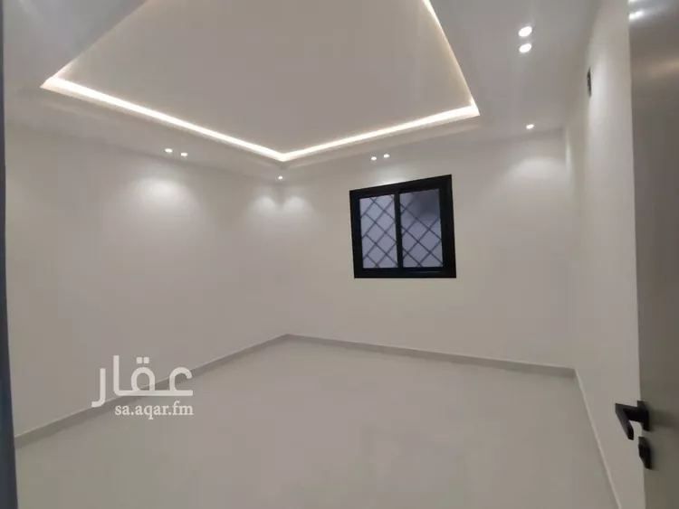 دور للبيع في شارع الامام البخاري, حي بدر, مدينة الرياض, منطقة الرياض صورة 3