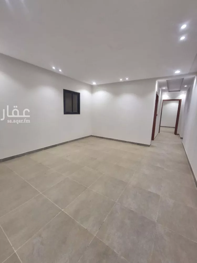 دور للبيع في شارع جعفر بن الحداد, حي عكاظ, مدينة الرياض, منطقة الرياض صورة 4