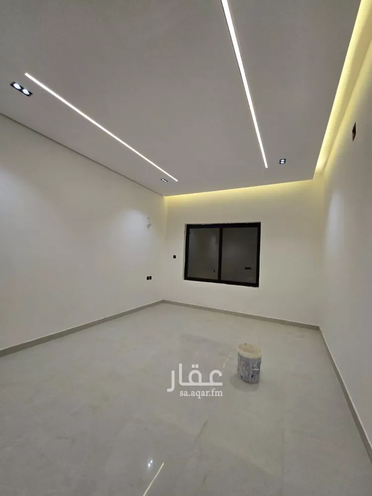دور للبيع في شارع عبدالرحمن الرازي, حي عكاظ, مدينة الرياض, منطقة الرياض صورة 3
