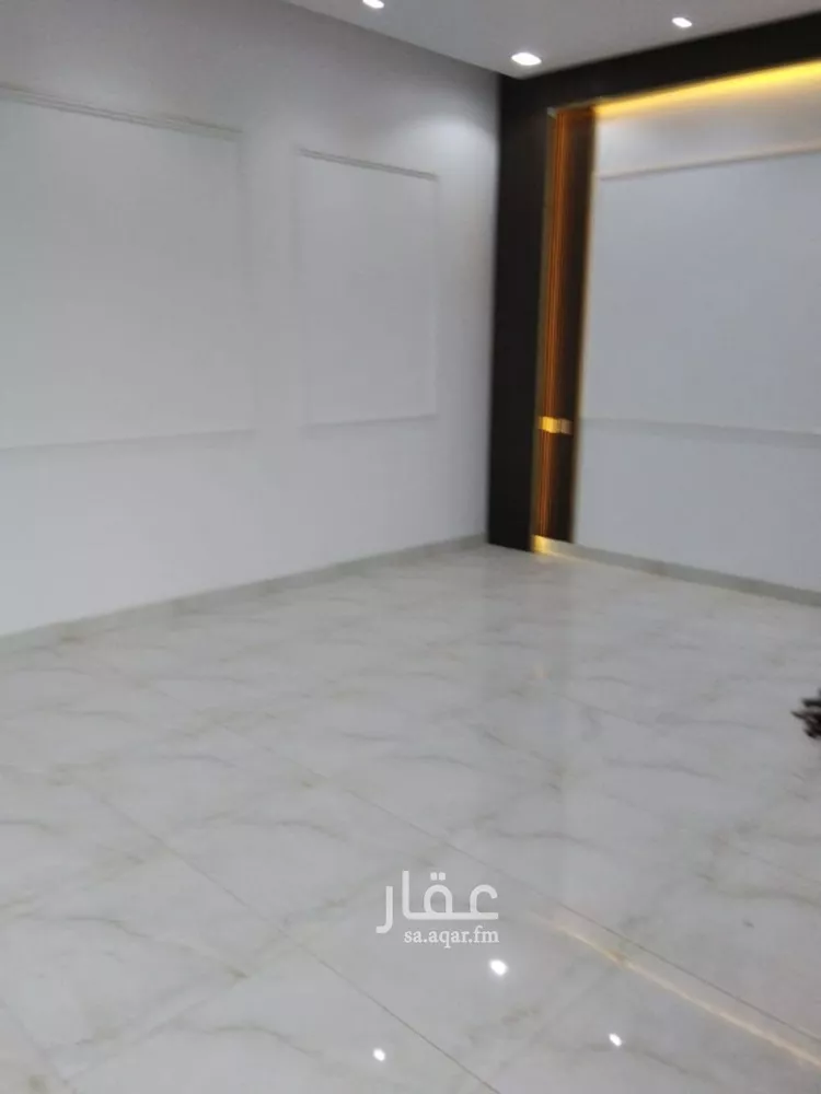 دور للبيع في شارع عبدالمنعم بن أبي نصر, حي الشفاء, مدينة الرياض, منطقة الرياض صورة 4