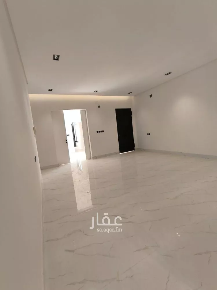 دور للبيع في شارع علي بن الخلال, حي طويق, مدينة الرياض, منطقة الرياض صورة 3