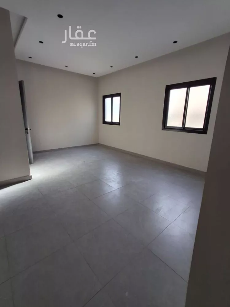 دور للبيع في شارع إبراهيم بن عمر الدميري, حي الشفاء, مدينة الرياض, منطقة الرياض صورة 2
