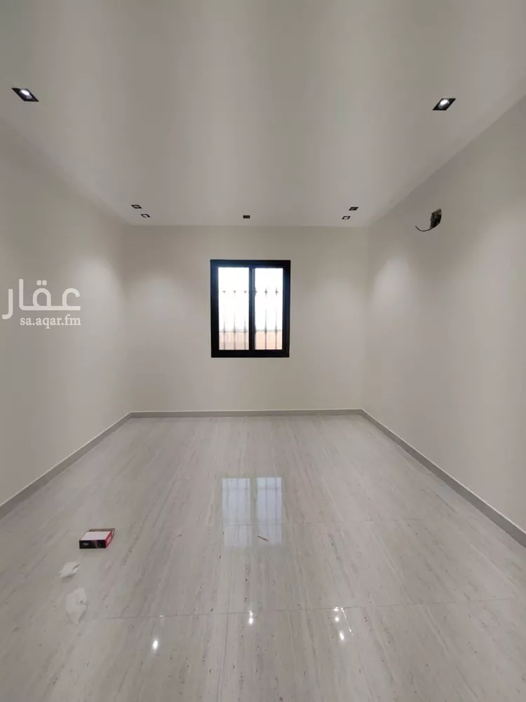 فيلا للبيع في شارع تاج الدين بن أحمد الدهان, حي طويق, مدينة الرياض, منطقة الرياض صورة 5