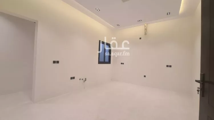 دور للبيع في شارع الخزرج, حي ديراب, مدينة الرياض, منطقة الرياض صورة 4