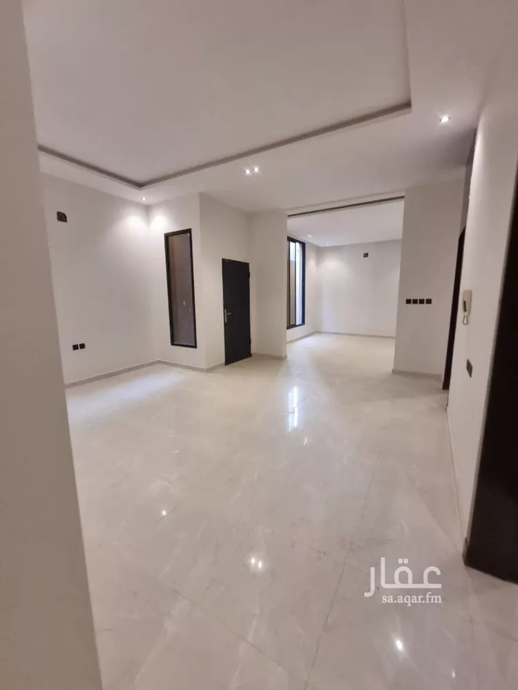 دور للبيع في شارع مالك بن الحارث, حي بدر, مدينة الرياض, منطقة الرياض صورة 2
