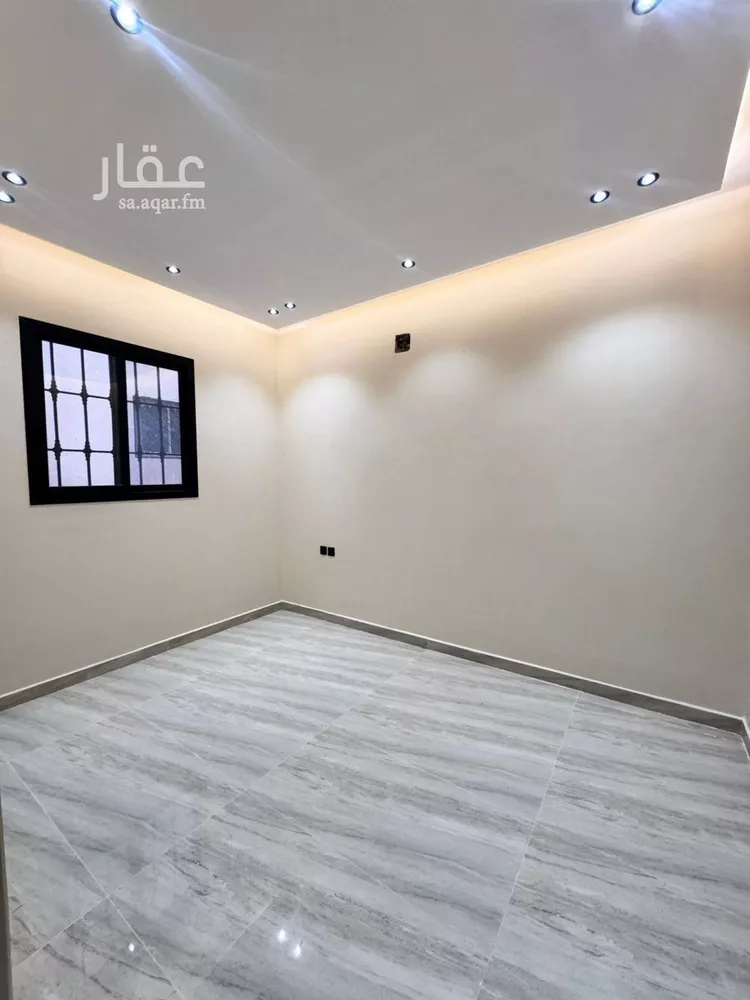 فيلا للبيع في شارع الصفراء, حي العريجاء الغربي, مدينة الرياض, منطقة الرياض صورة 2