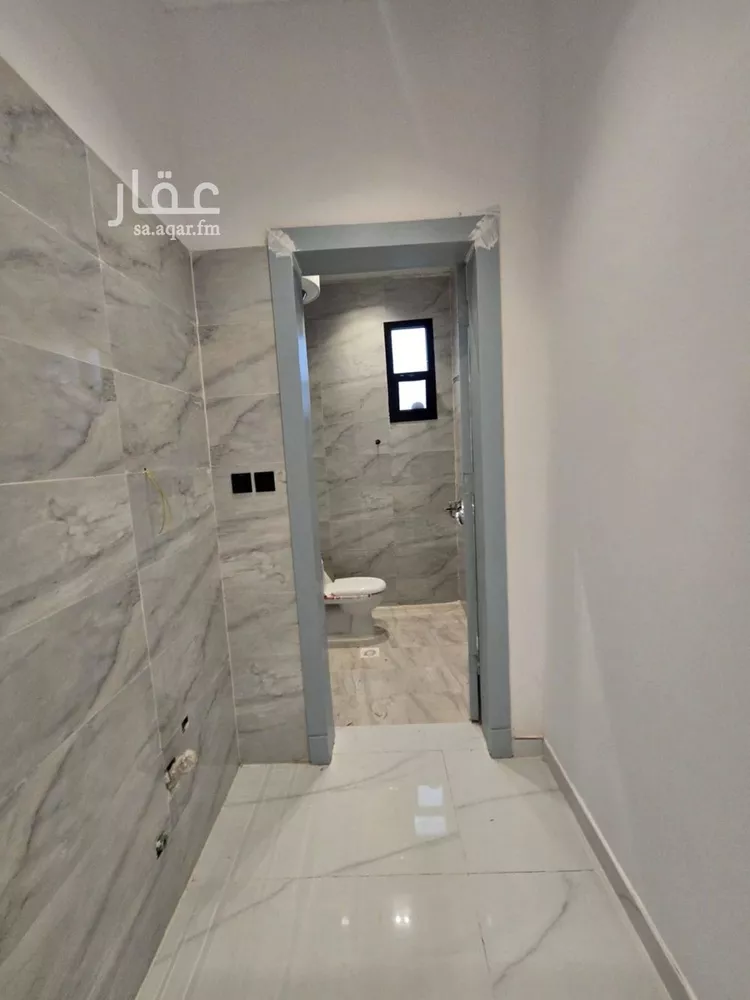 دور للبيع في شارع رضي الدين الحنبلي, حي عكاظ, مدينة الرياض, منطقة الرياض صورة 5