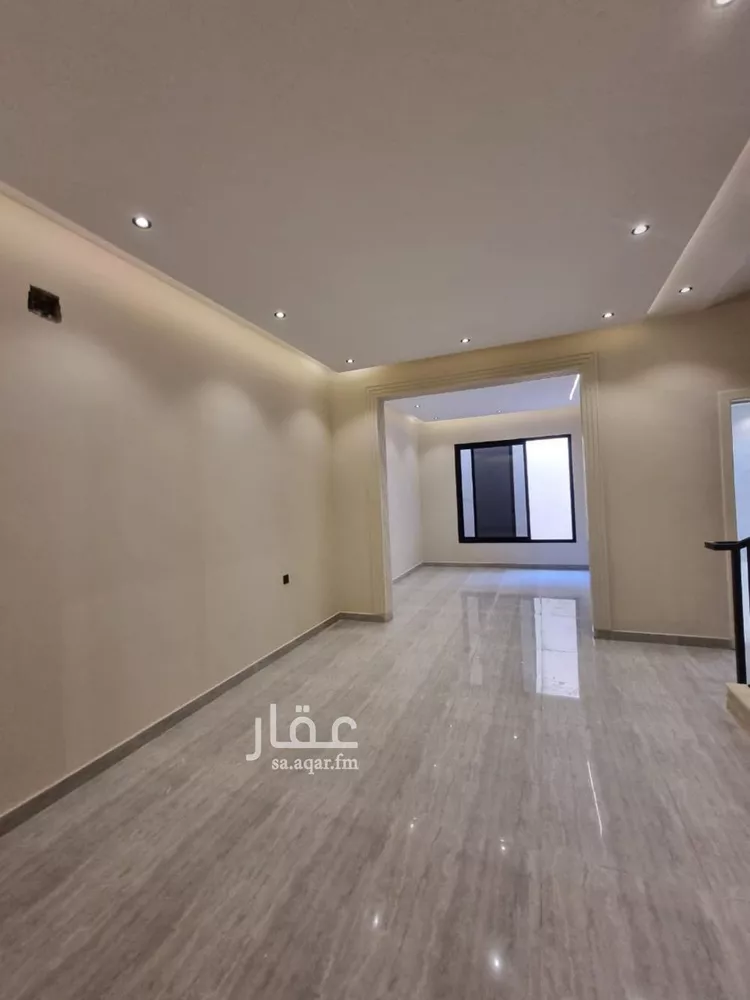 فيلا للبيع في شارع ام ريم, حي العريجاء الغربي, مدينة الرياض, منطقة الرياض صورة 3