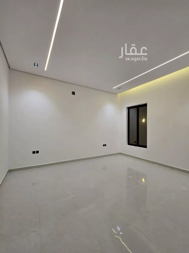 دور للبيع في شارع الحويمة, حي عكاظ, مدينة الرياض, منطقة الرياض صورة 3